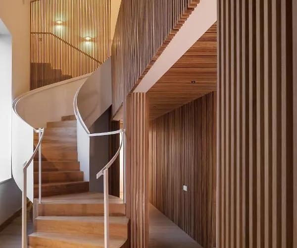 Dona Elvira Jimenez de Jamuz